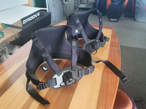 Groove G-Hook Wing Racing Harness